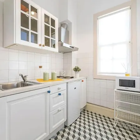 Inlapa Iv Garden View 아파트 *