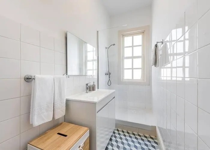 Inlapa Iv Garden View Oporto