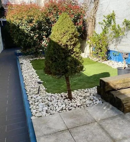 Inlapa Iv Garden View *